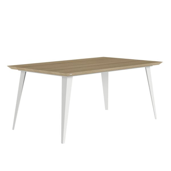 Drewniany stół na białych, metalowych nogach