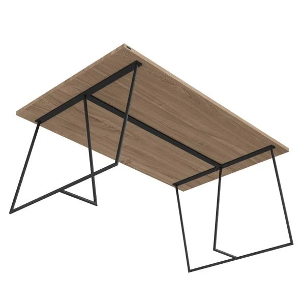 metalowa podstawa drewnianego stołu w kolorze czarnym